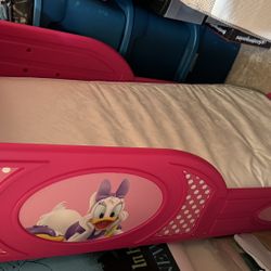 Disney child bed