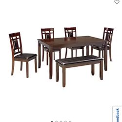 Table With Four Chairs 