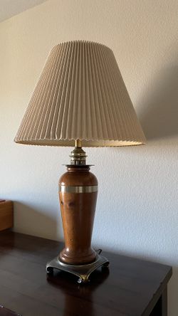 Vintage Solid Wood Body Light 