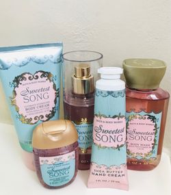 Top seller! BATH & BODY WORKS✨🎀SWEETEST SONG 🎀✨5-pc Mini Gift set