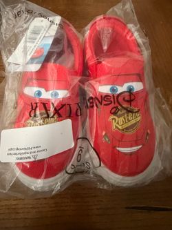 Boys Cars Lightning McQueen slip on size 9