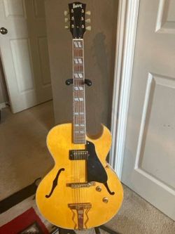 Excellent ES-175 Style Electric Guitar – Great Condition