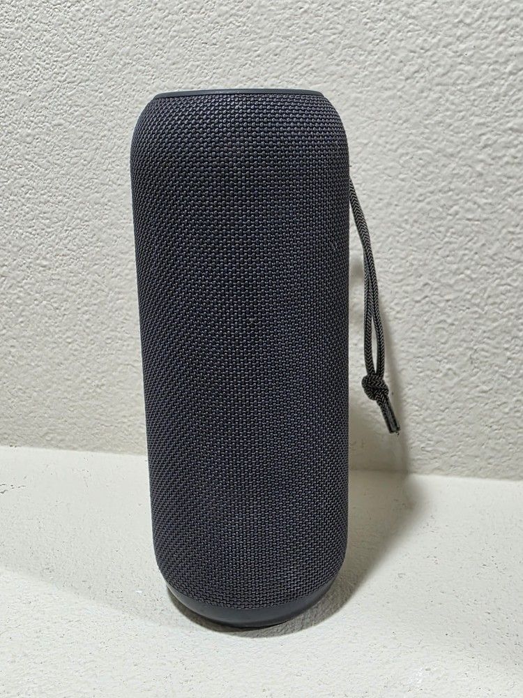 Onn. Medium Rugged Wireless Bluetooth Speaker, Black