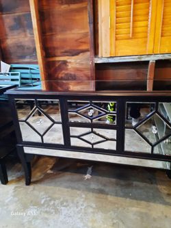 Large Console Cabinet Great Condition