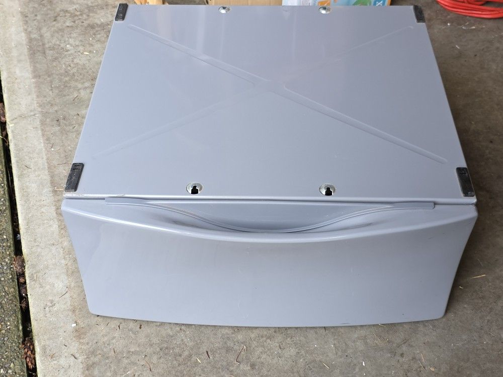 Whirlpool Maytag Pedestal
