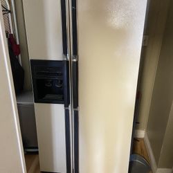 FRIDGE SECONE HAND WORKING