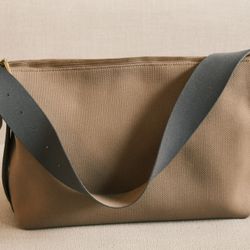 Cuyana Recycled Sling Bag In Cappucino