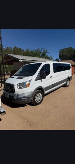 2017 Ford Transit 15 Passenger