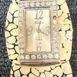 GENEVA 6998 Platinum Acrylic ? Crackle PRINT BANGLE BRACELET WATCH Untested