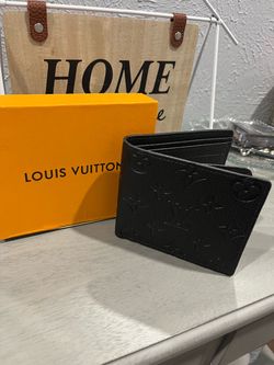 Monogram designer wllt