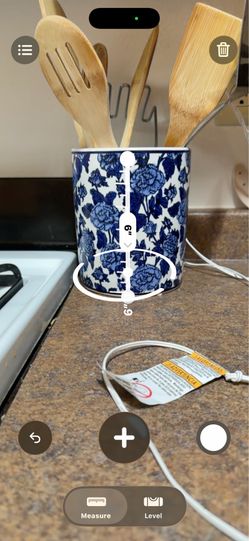 Utensil holder
