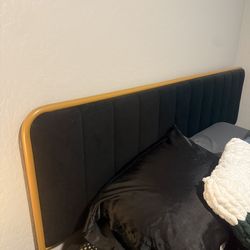 King Velvet Platform Bedframe