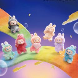 Labubu Big Into Energy 