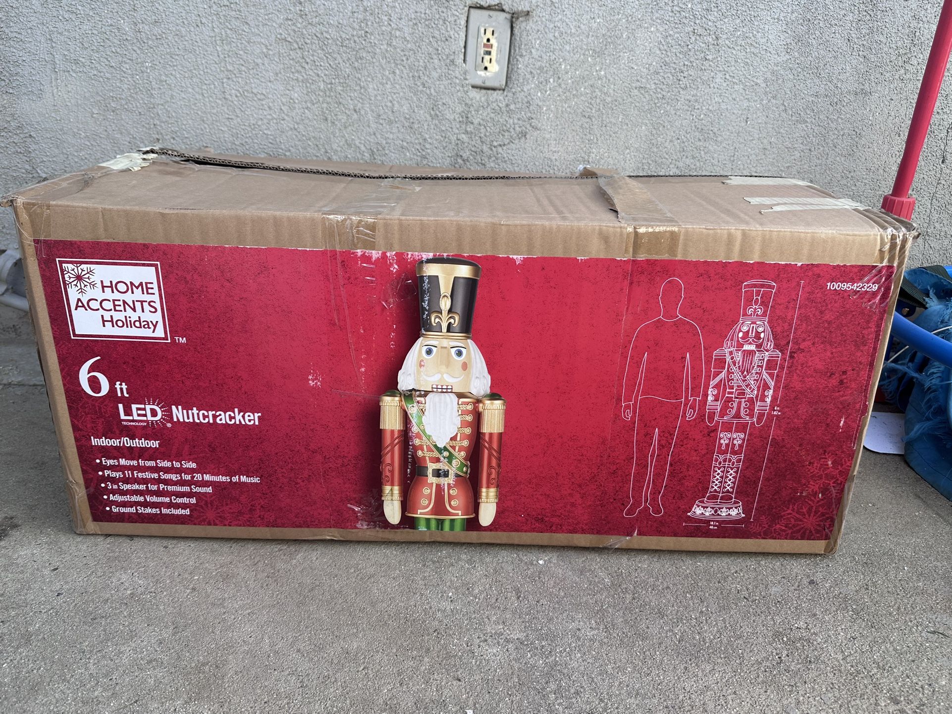 Home Accents Holiday 6 ft. LED Nutcracker
