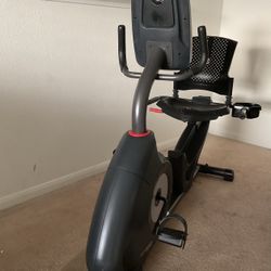 Schwinn 230 Recumbent Bike (2016)