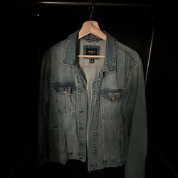 Men’s Denim Jacket | Size Large