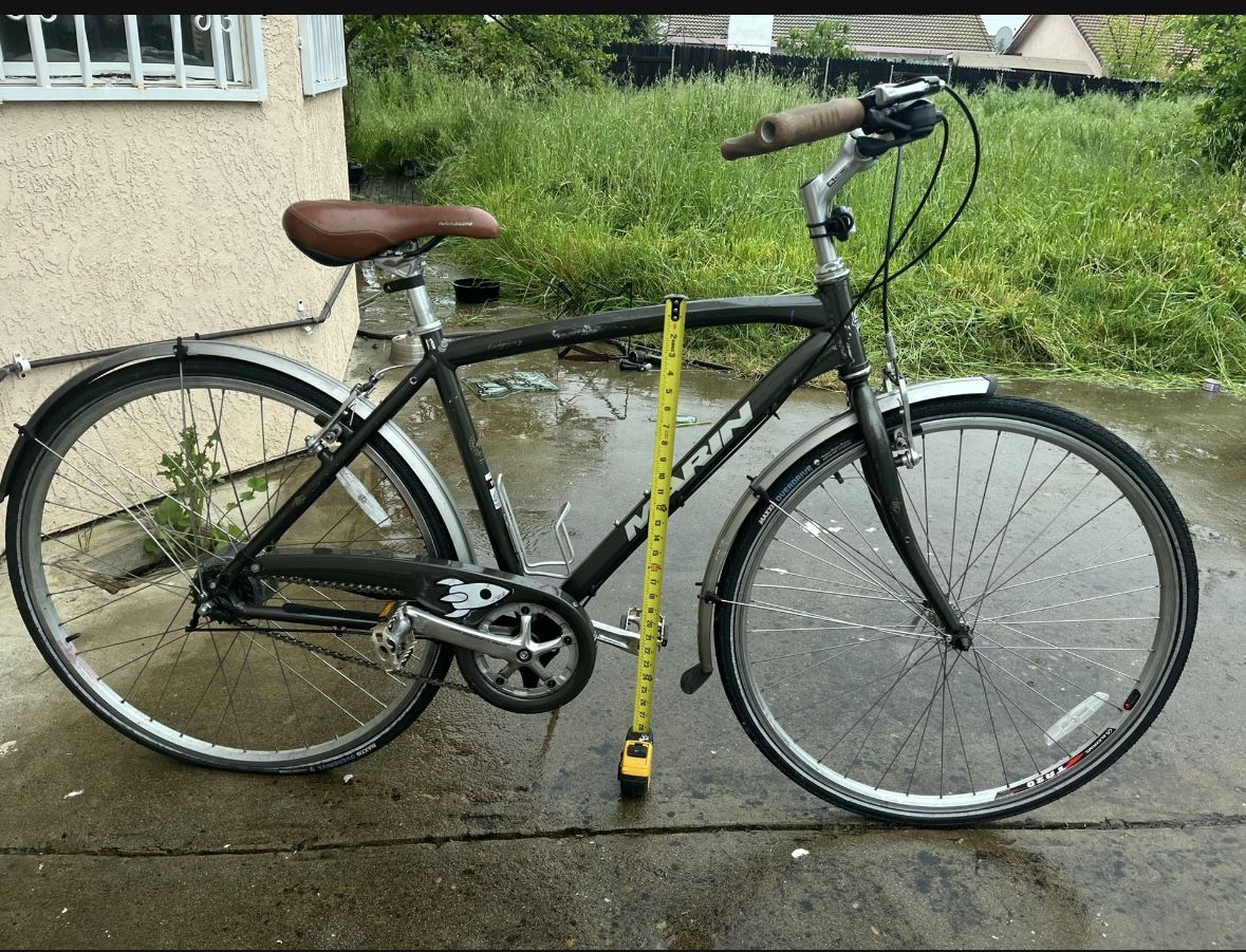 19" MARIN Bridgeway Aluminum Comfort Utility Bike