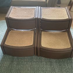(2) Easy step 2 Carpeted Pet steps - Extra Wide 