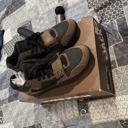 Travis Scott Jumpman Mocha Size 12