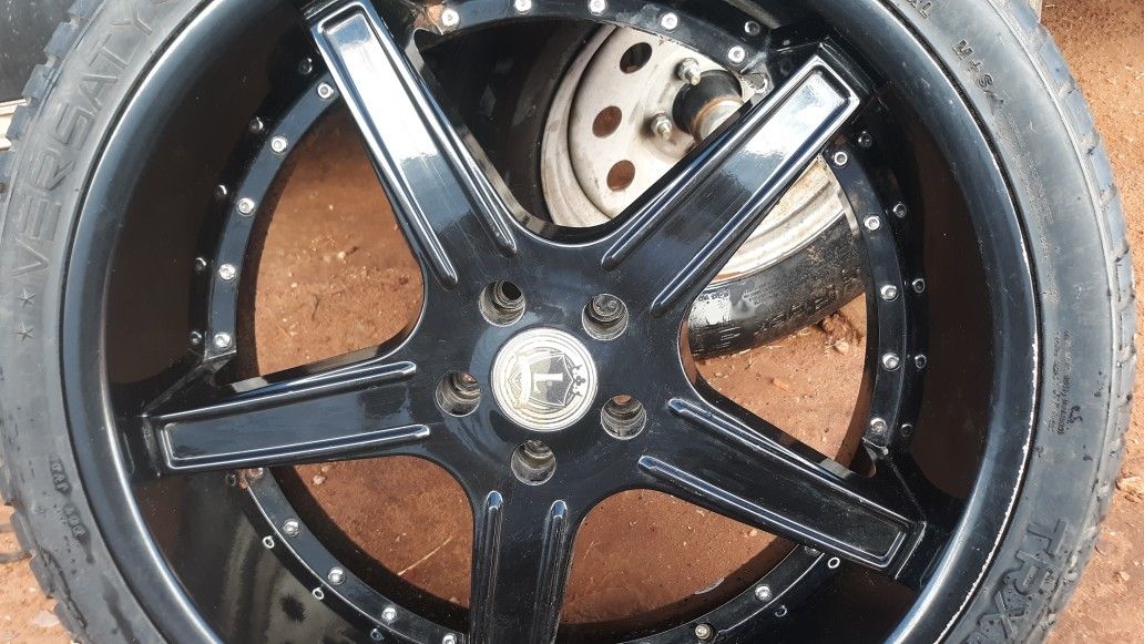 Rims 22 inch 5 lugs