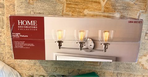Home decorator bathroom lighting new in box