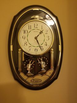 Seiko puppet wall clock for Sale in Orlando, FL - OfferUp