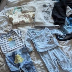 3 newborn outfits