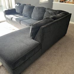 Sectional Couch with Twin Pull Out Bed and mattress