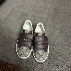 Gucci Shoes Toddler boy 10C 