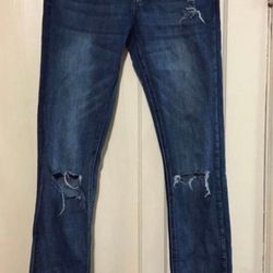 Kilogram men’s lightly distressed skinny %98 cotton jeans /sz 32