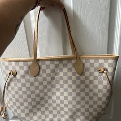 Selling A brand new Authentic Louis Vuitton Damier Azur MM