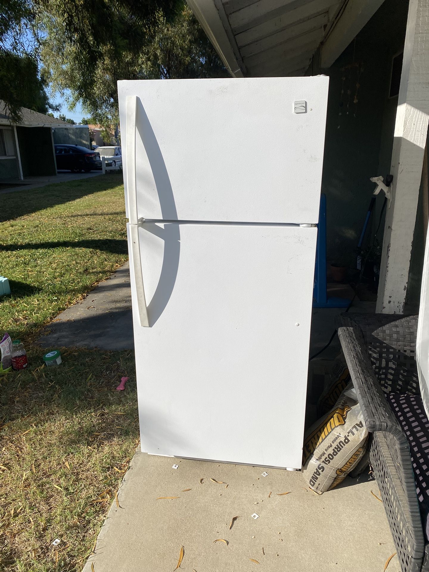 Kenmore Refrigerator 