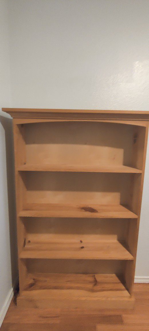 Nice Wooden Book Shelf 