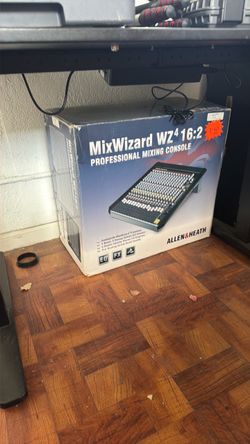 Allen & Heath MixWizard WZ4 16:2 Mixing Console
