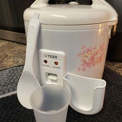 Tiger Rice Cooker (Never Been Used)