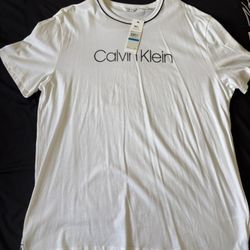 Calvin Klein Men’s Tshirt