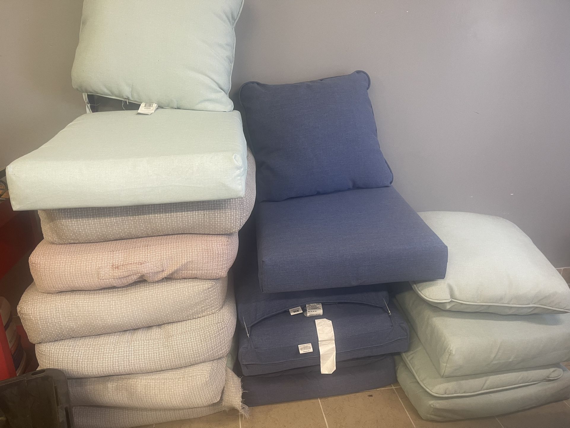 Cushions, Out Door Furniture