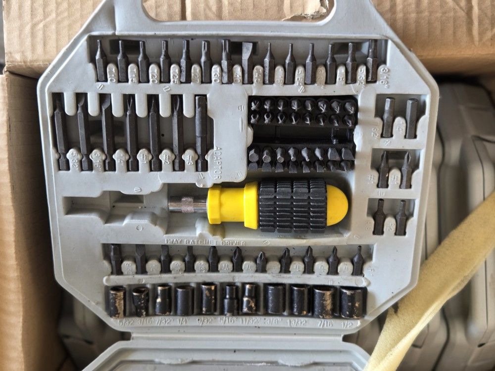 Wholesale Lot IWAY Ratchet Driver 40-Piece Multi-Bit Screwdriver & Socket Set β New