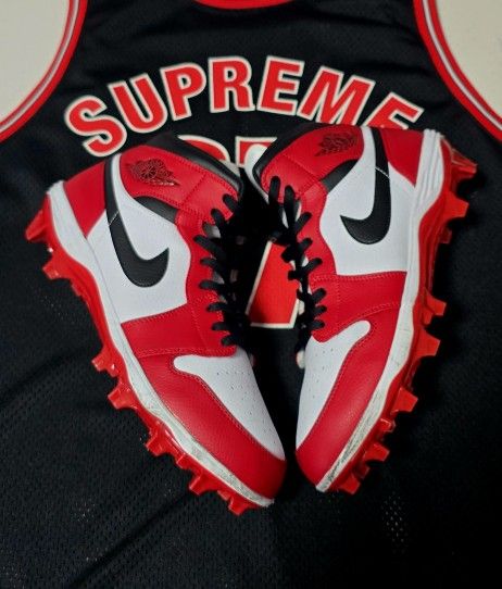Air Jordan 1 Football Cleats