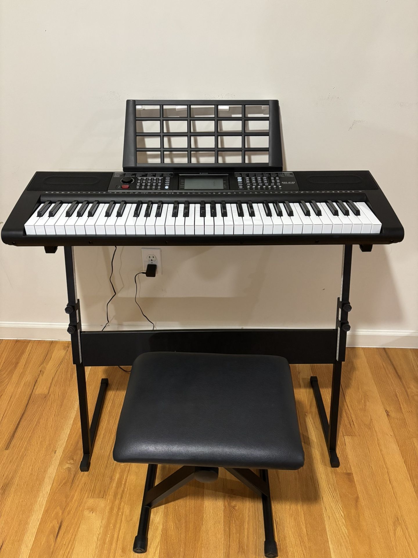 Donner DEK-610S 61-Key Keyboard Piano Set w/ Stand & Bench – Excellent Condition