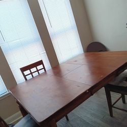 Tall Table With 3 Chairs 