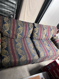 Vintage love seat sofa