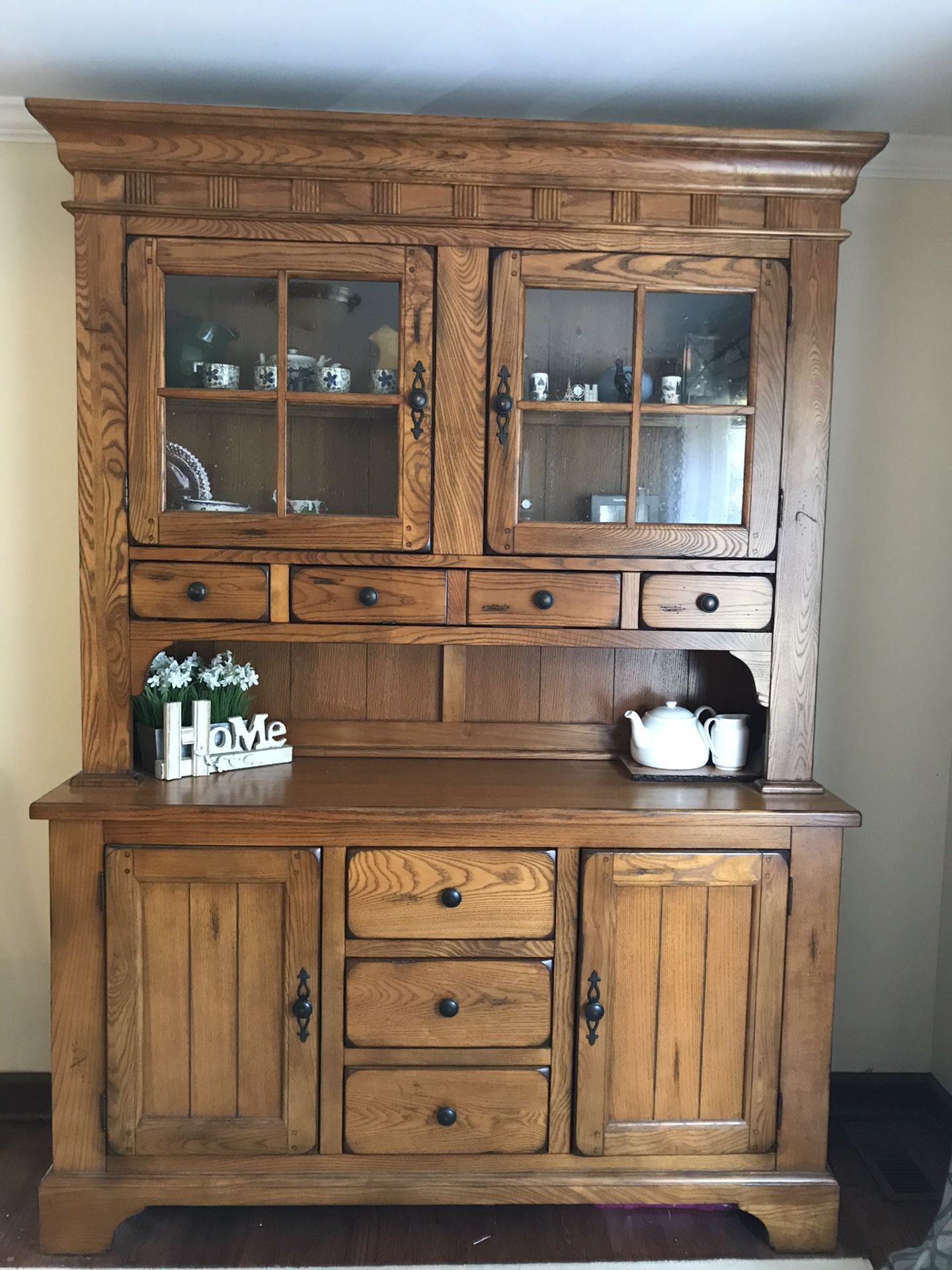 Oak hutch and buffet