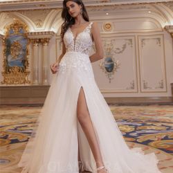 New With Tags Wedding Gown