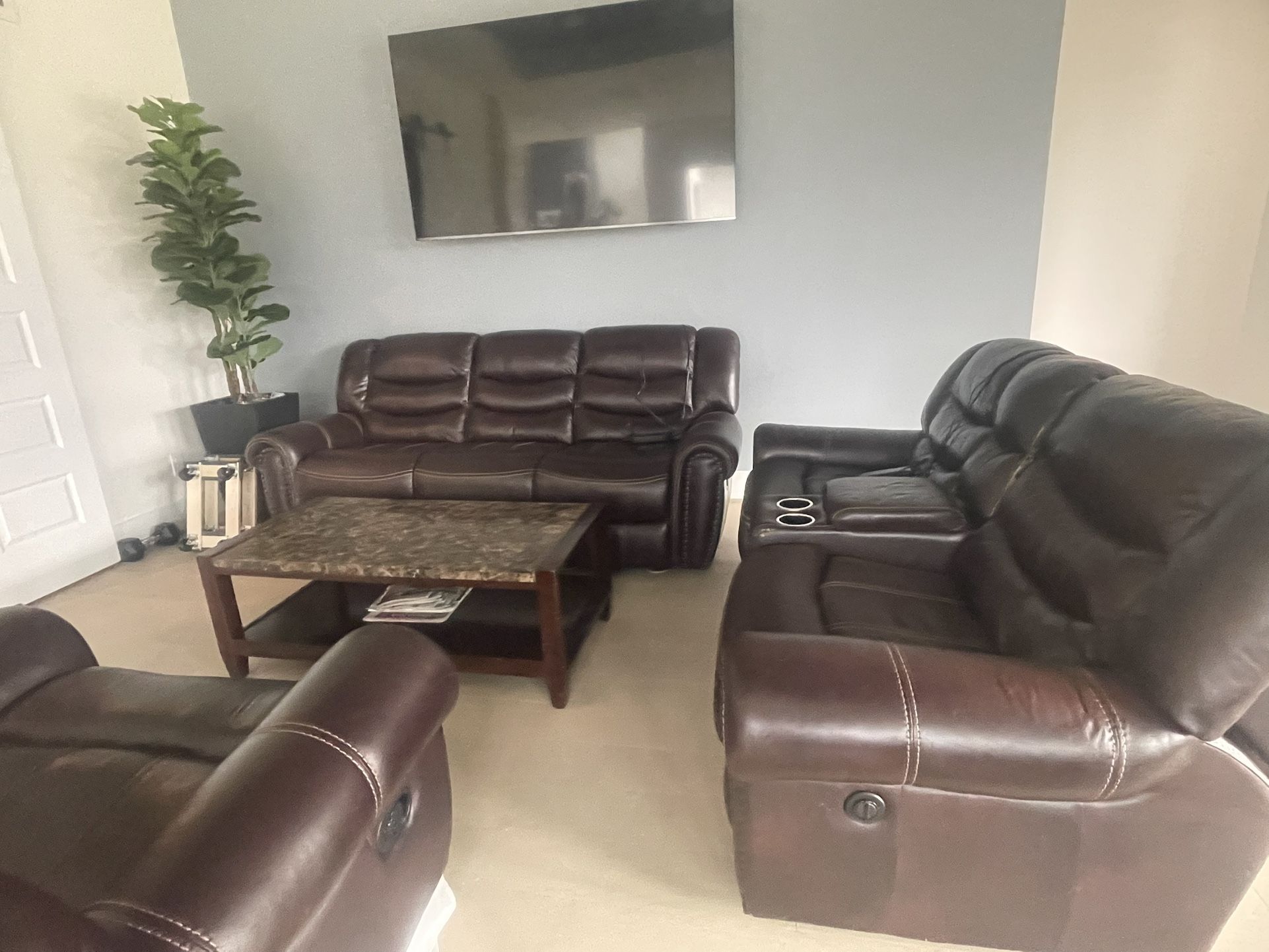 Reclining Sofa