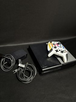 Xbox One Console with 2 Controllers (Wired & Wireless)