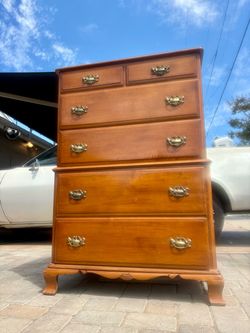 Vintage 1950s Kling “Olde Orcharde” Solid Hard Maple 6-Drawer Dresser – $125