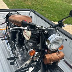 Royal Enfield Classic 