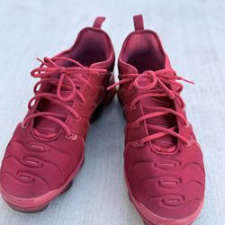 Nike VaporMax - Red
