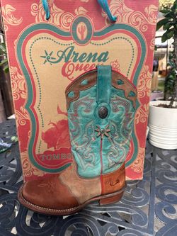 Tombstone boots